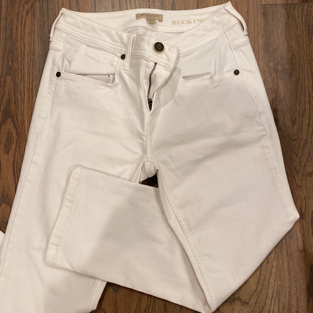 NWOT BURBERRY capri jeans :) - Picture 2 of 11